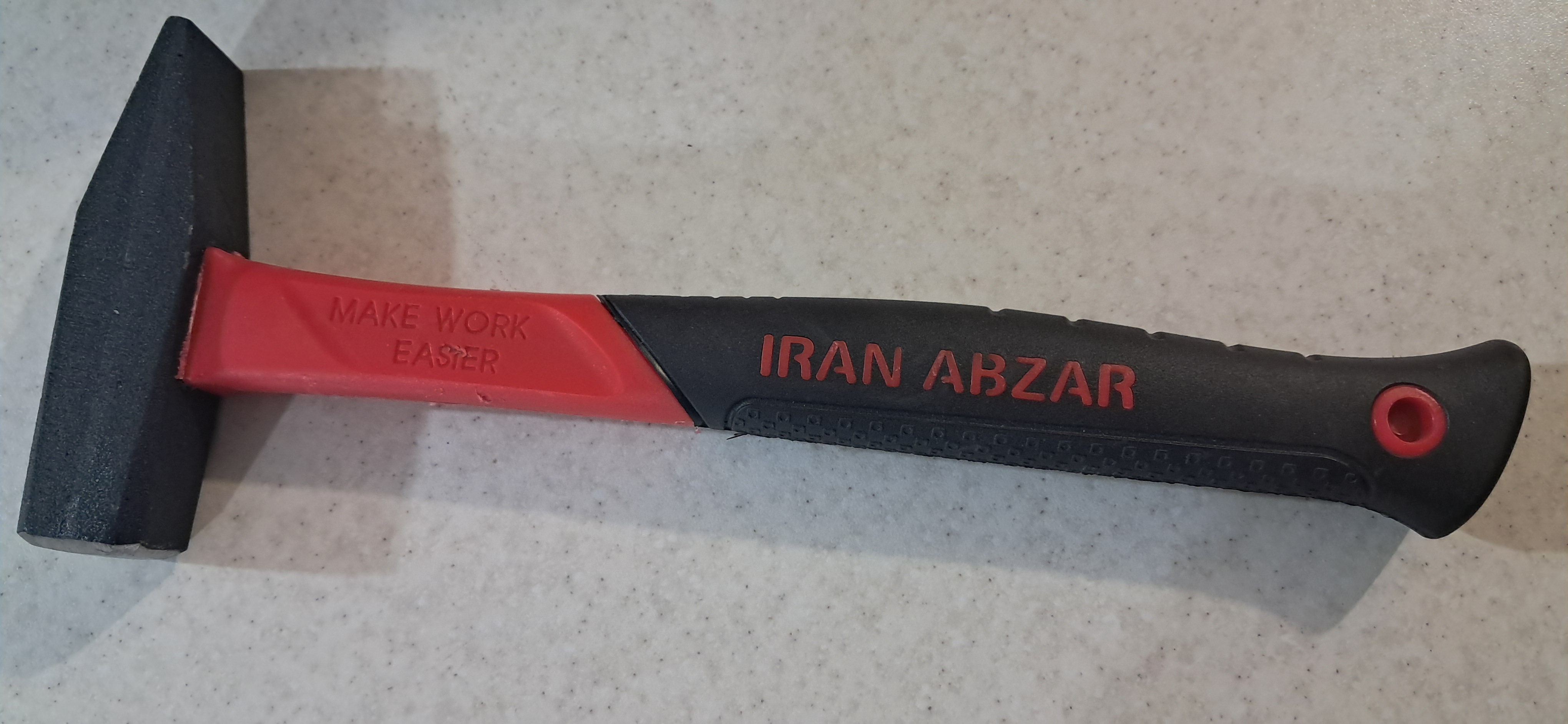 چکش دسته فایبر ایران ابزار 500 گرمی